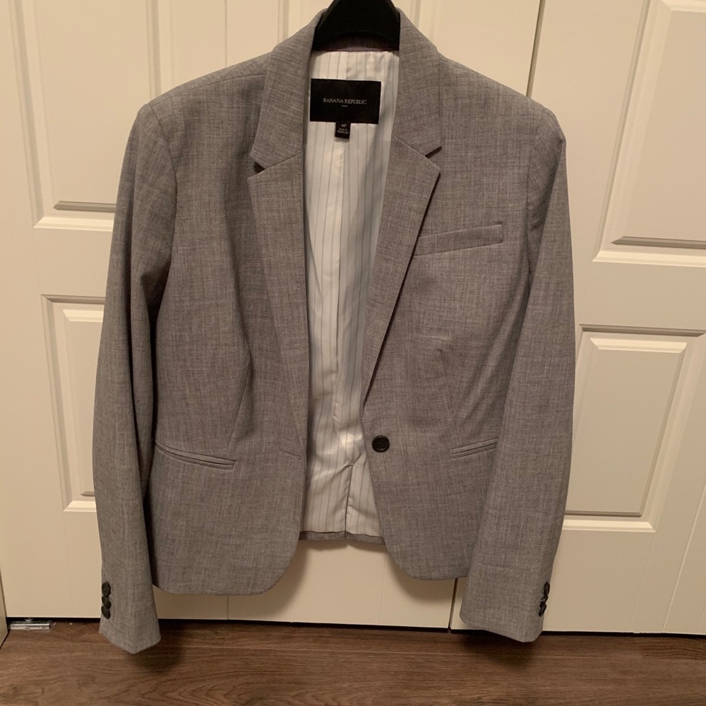 Banana Republic Blazer 🍌